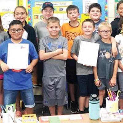 Arapaho-Butler students show their support