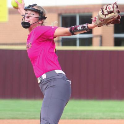 Kambree Davis earned a win in the Lady Reds’ 4-0 win over Seiling Tuesday afternoon. Davis scattered three hits over 2 2/3 innings and struck out two. CDN | Adam Ewing CHS softball splits at Hydro Festival
