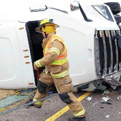 Cable barriers stop semi, possibly save lives