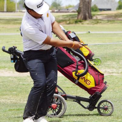 Golf team ends season with optimism