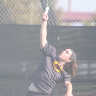 Clinton tennis hosts Hub City tourney