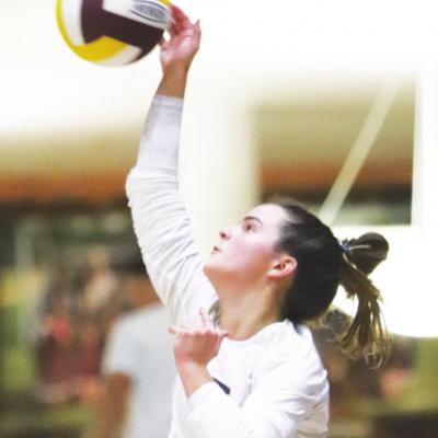 Lady Reds fall on senior night