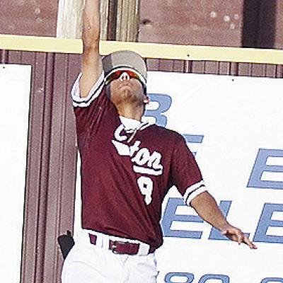 Clinton’s Azreal Fierros jumps up to make the catch during the Reds’ home win Tuesday over the neighboring Arapaho- Butler Indians to kick off the summer schedule. CDN | Sam Goodwyn Clinton’s Azreal Fierros jumps up to make the catch during the Reds’ home win Tuesday over the neighboring Arapaho- Butler Indians to kick off the summer schedule. CDN | Sam Goodwyn