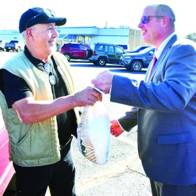 Free turkeys, free cheer