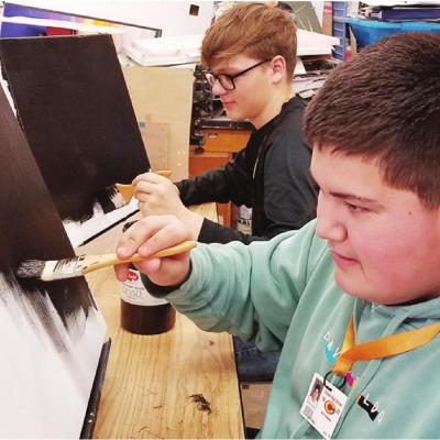 Art students prep their workspaces