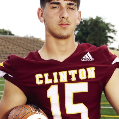 Red Tornadoes garner district awards