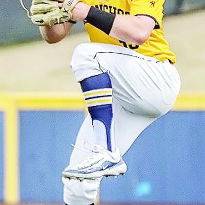 Former Reds player invited to pro showcase