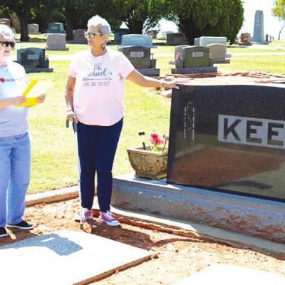 Group to host cemetery walk