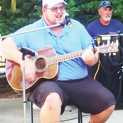 Alumnus performs Alumnus performs