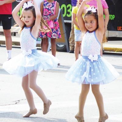 CDN | Emily Stephens Dancing for Friends