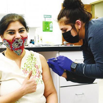 CDN | Litzy Silos Nearly 1,000 vaccinations given