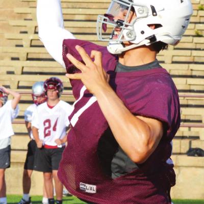 Clinton goes long in second, home seven-on-seven