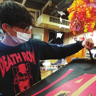 CHS art students explore graffiti style painting