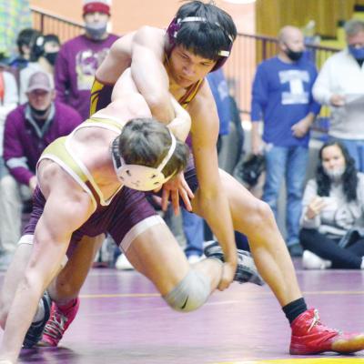 Roque signs on with Bethany