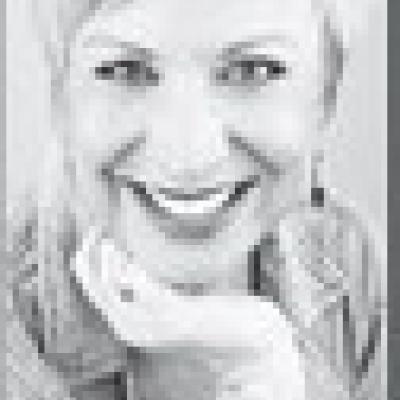 Apple empanadas only in the afternoon