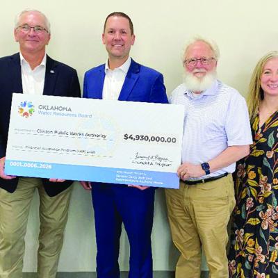 Getting everyone together to gather for a photo to commemorate the Financial Assistance Program loan from the Oklahoma Water Resources Board was the objective at the end of Friday’s Legislative Luncheon at the Frisco Center. From left are Mayor David Be Getting everyone together to gather for a photo to commemorate the Financial Assistance Program loan from the Oklahoma Water Resources Board was the objective at the end of Friday’s Legislative Luncheon at the Frisco Center. From left are Mayor David Be