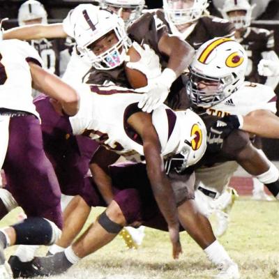 Reds wake up, defeat Elks