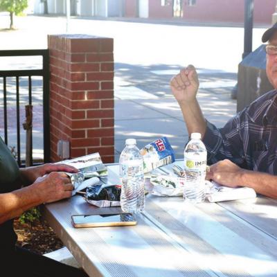 Bar-S hosts community feed