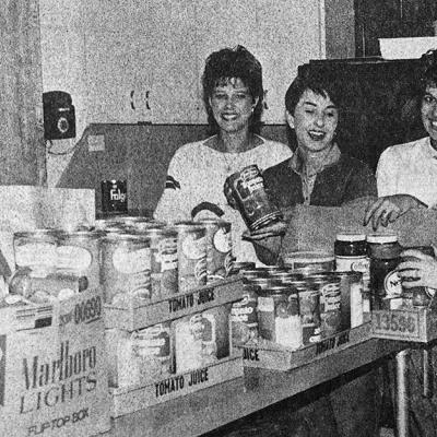 40 YEARS AGO What does it take for Clinton’s largest annual spaghetti feed? Would you believe 110 large cans of tomato juice, 300 pounds of ground beef and 250 pounds of spaghetti, just to name a few ingredients? Shown here going over the table-full of CLINTON’S HISTORY 10, 20, 30 AND 40 YEARS AGO
