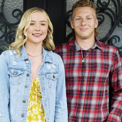 Graves, Sawatzky are honored