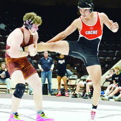 Red Tornadoes win district crown