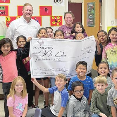 Southwest Elementary’s Elizabeth Cates was one of the many teachers awarded grants by the Clinton Public School Foundation. Pictured, front, from left, are Heavynn Wren, Braxton Chism, Aades Barraza, Xzavier Fuentas, Silas Priest, Cade Stomps, Hudson He Foundation awards several grants