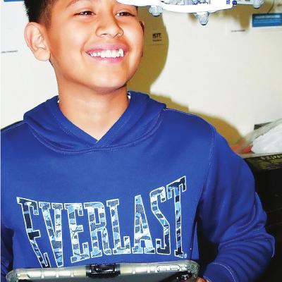 Students get aeronautics lessons