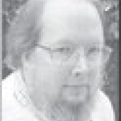 Pope praises journalists for their silence on some scandals