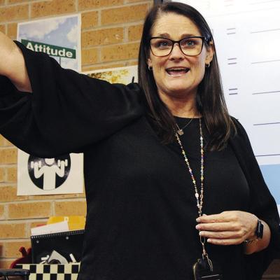 English learning classes underway