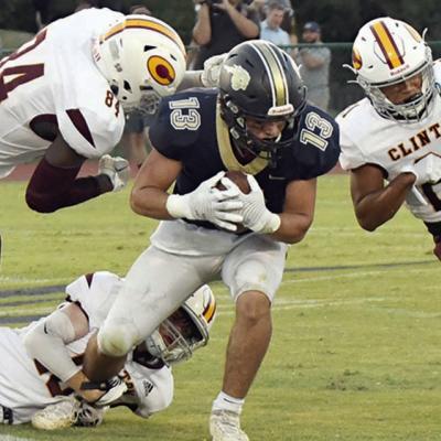 Reds defeat Heritage Hall