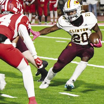 No. 20 Kyn’Tavion Hill cuts to get around a Cache defender in the loss Friday to the Bulldogs.